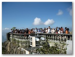 Corcovado crowd on a sunny day