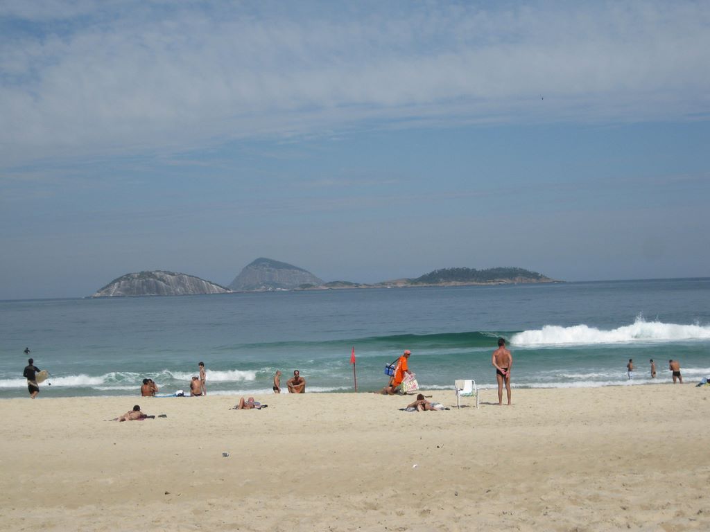 Ipanama is not crowded in July