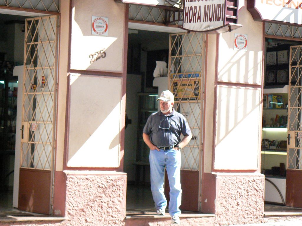 2009_07_15_oliveira_town_21.jpg (large)