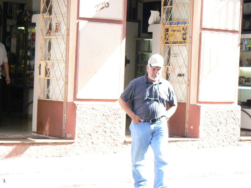 Still Gary thinks about that ring