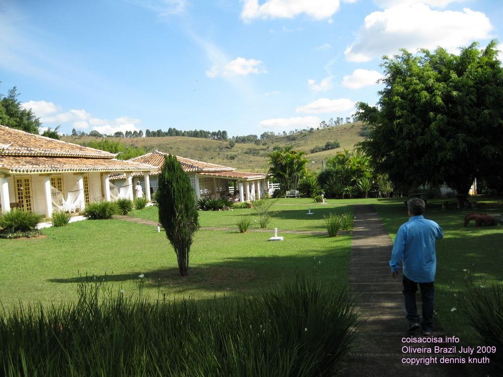 Helton in Maria Lena's front yard in Oliveira Brazil