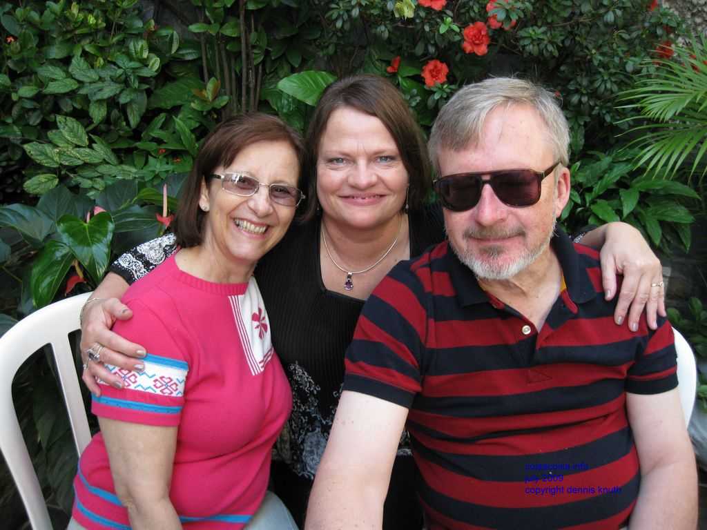 2009_07_18_a_partyday_15.jpg (large)