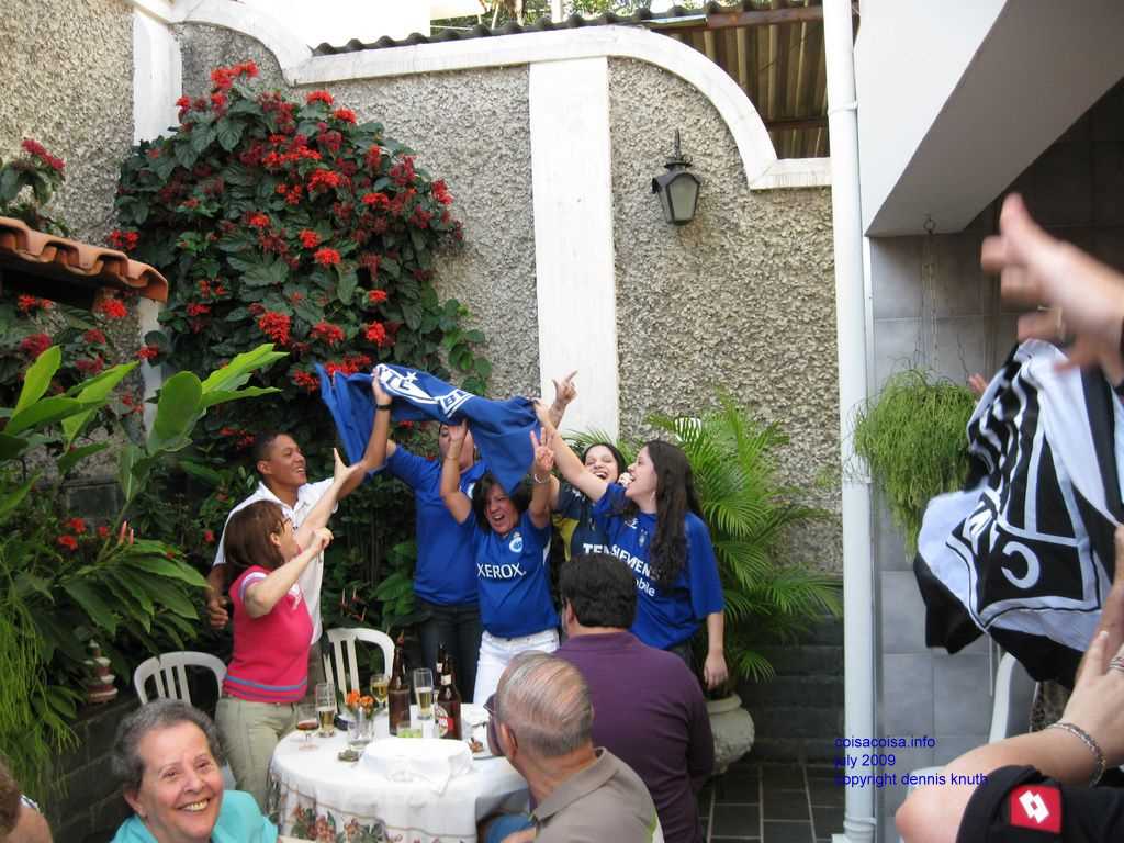 2009_07_18_a_partyday_34.jpg (large)