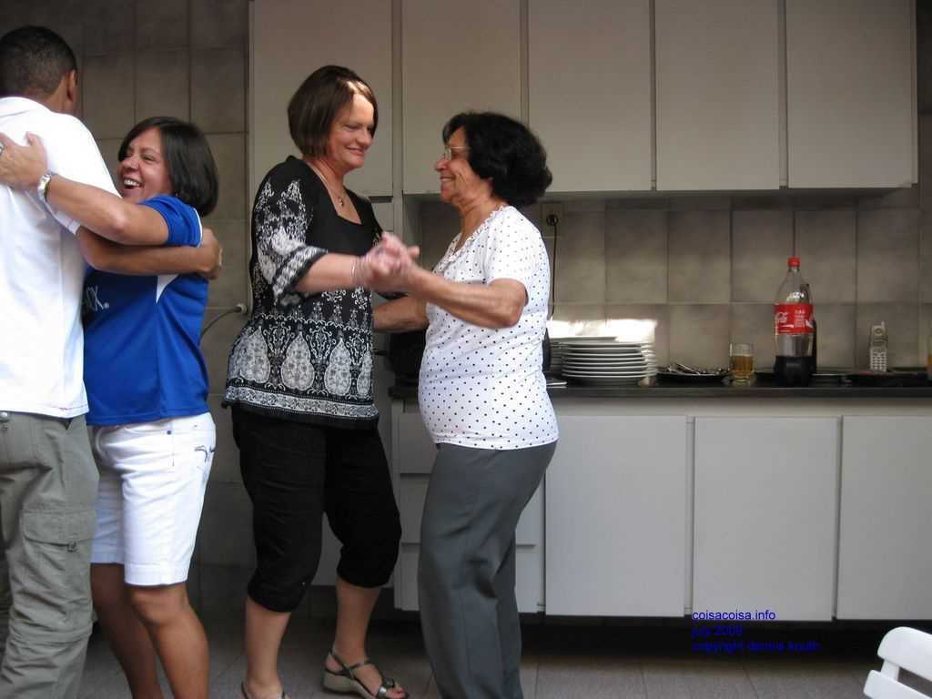 2009_07_18_a_partyday_45.jpg (large)