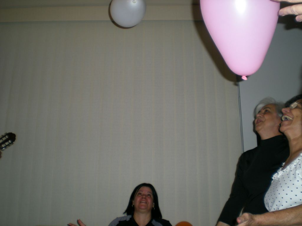 2009_07_18_c_partymsgs_22.jpg (large)