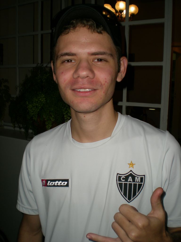 2009_07_18_d_partynight_3.jpg (large)