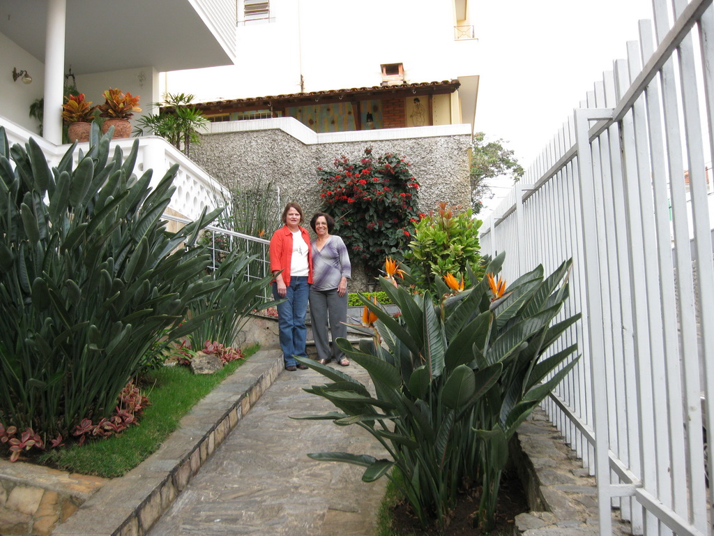 2009_07_20_house_goodbye_14.jpg (large)