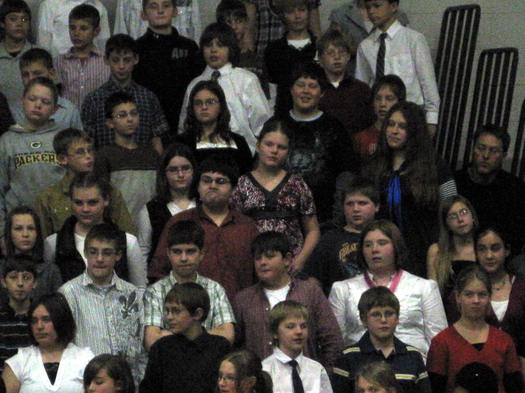 2009_12_10_kelsey_school_xmas_19.jpg (large)
