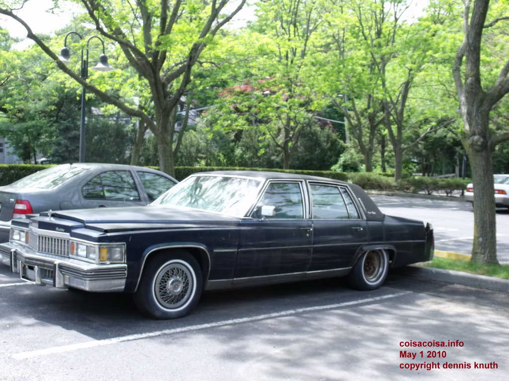 Cadillac Fleetwood Brougham