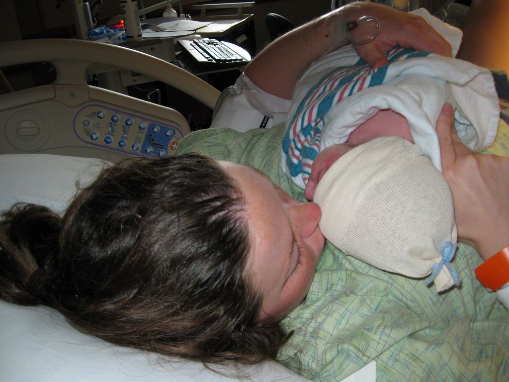 2010_07_28_coliin_moore_birth_bday_11.jpg (large)