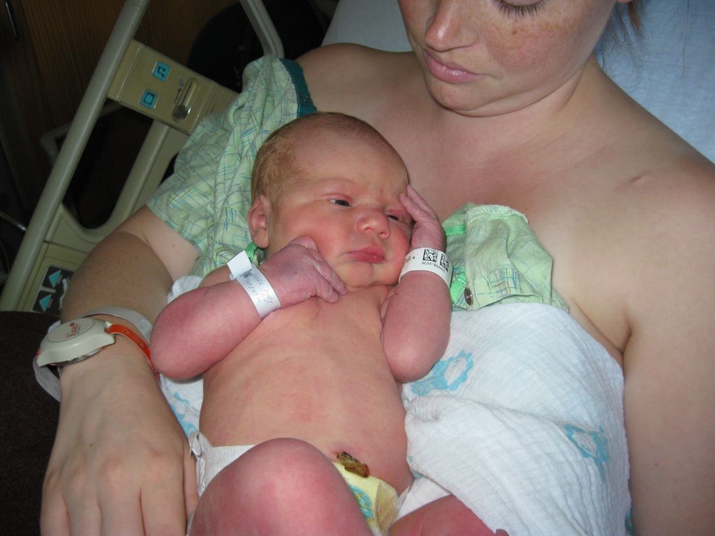 2010_07_28_coliin_moore_birth_bday_37.jpg (large)