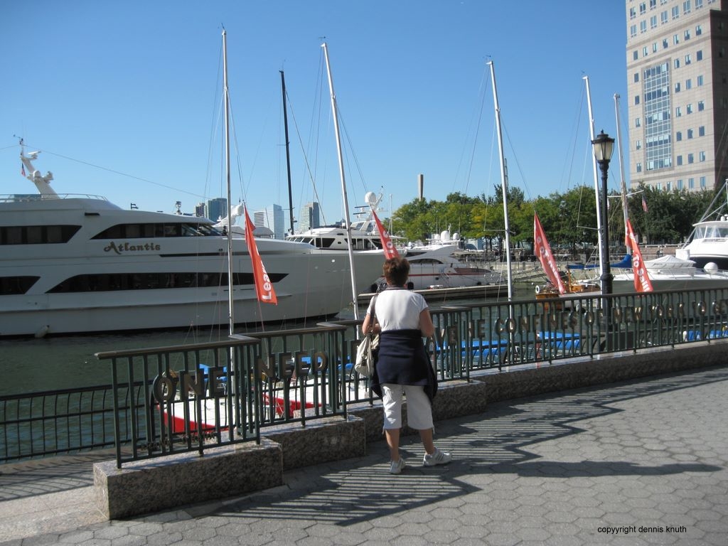 2010_09_21_circle_line_19.jpg (large)