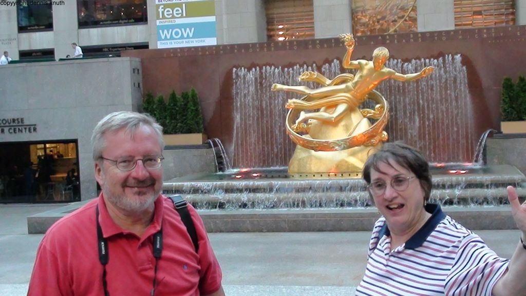 2010_09_21_rockefeller_plaza_03.jpg (large)