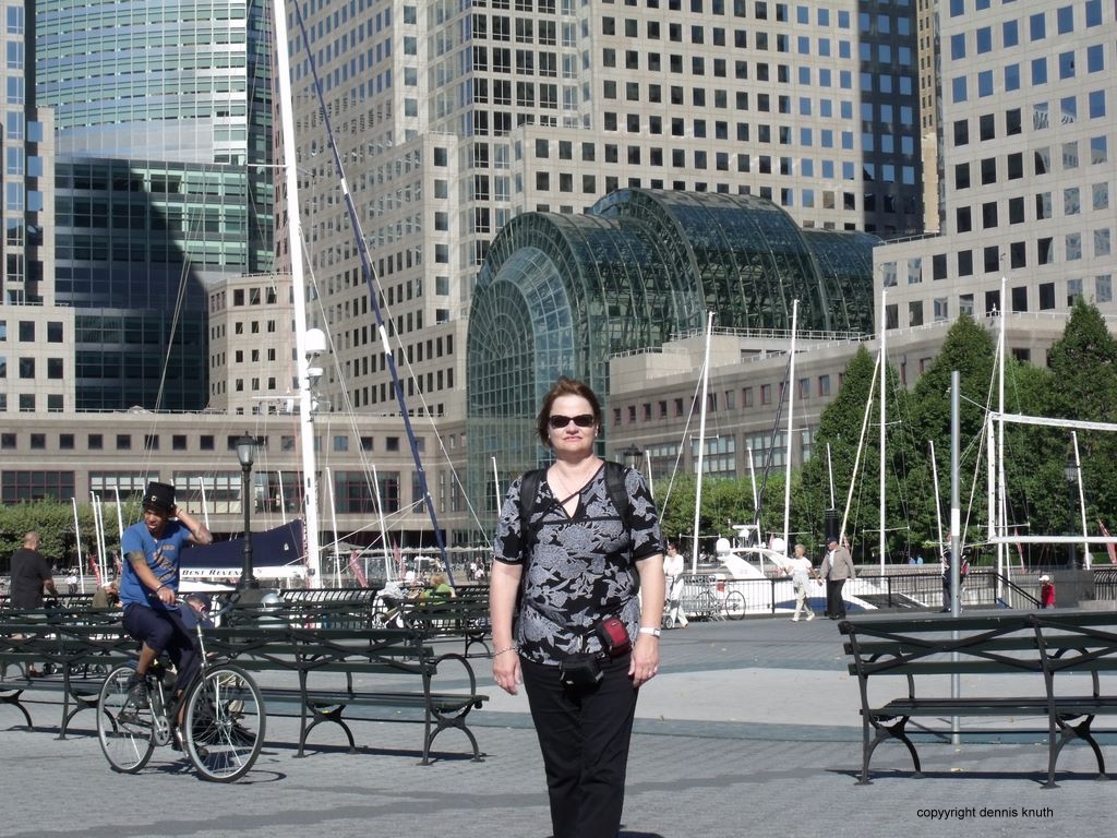 2010_09_21_world_fin_ctr_15.jpg (large)