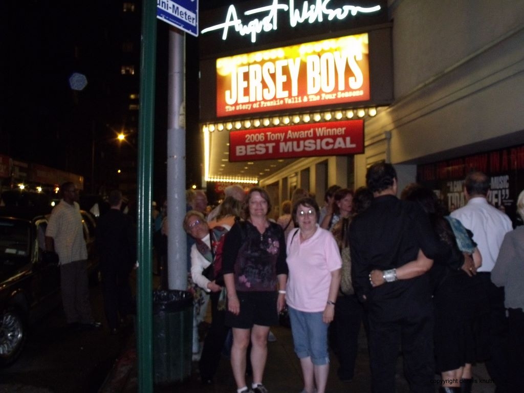 2010_10_22_jersey_boys_bway_06.jpg (large)