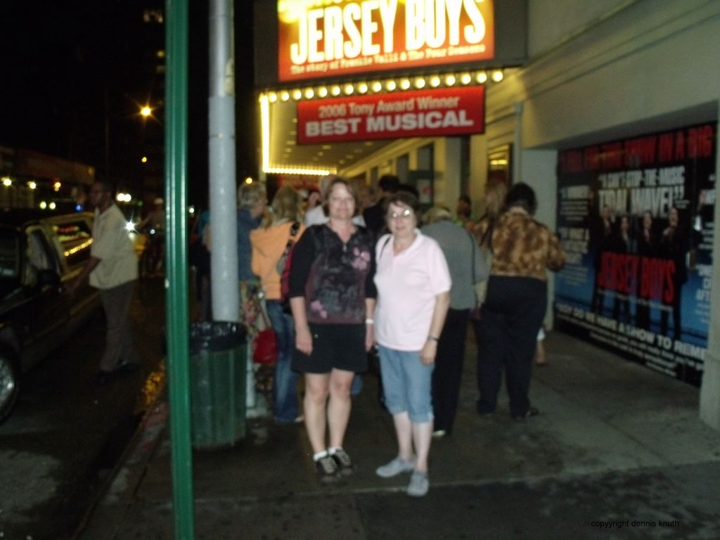 2010_10_22_jersey_boys_bway_08.jpg (large)