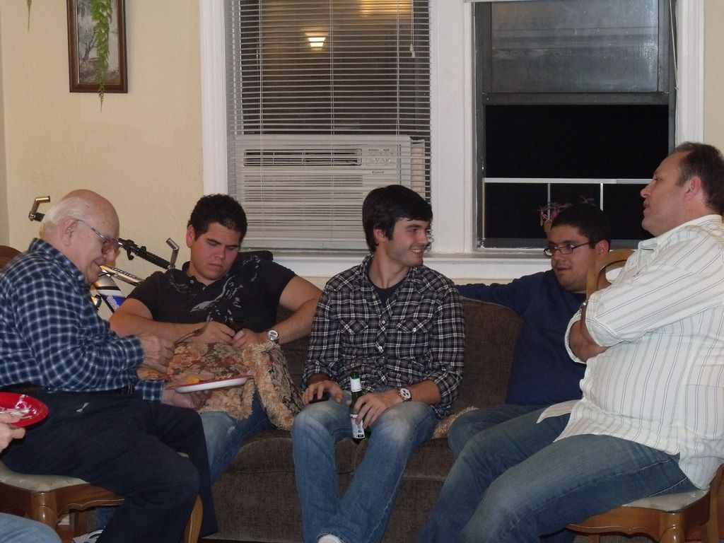 2010_11_25_thanksgiving_at_olga_10.jpg (large)