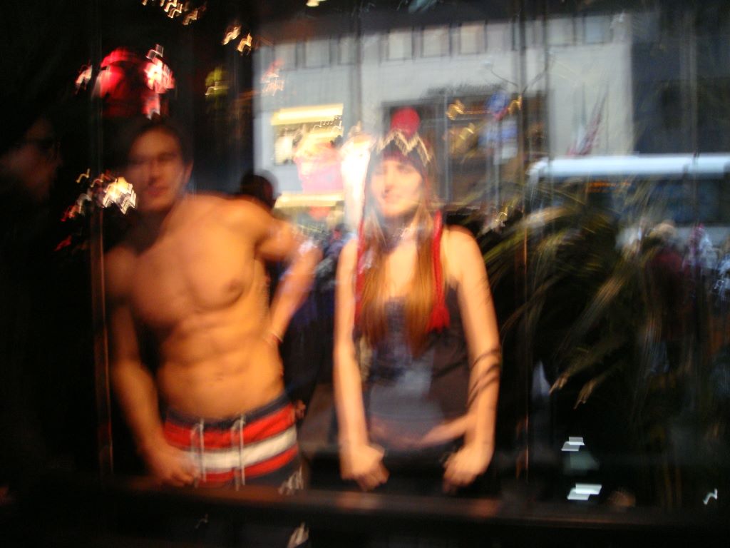 2010_12_19_windowsz_ny_001.jpg (large)