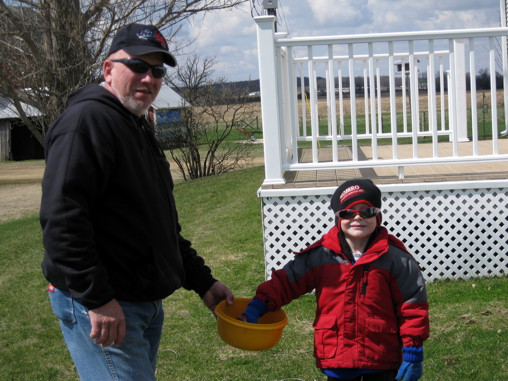 Grandpa Gary cheating on the hund