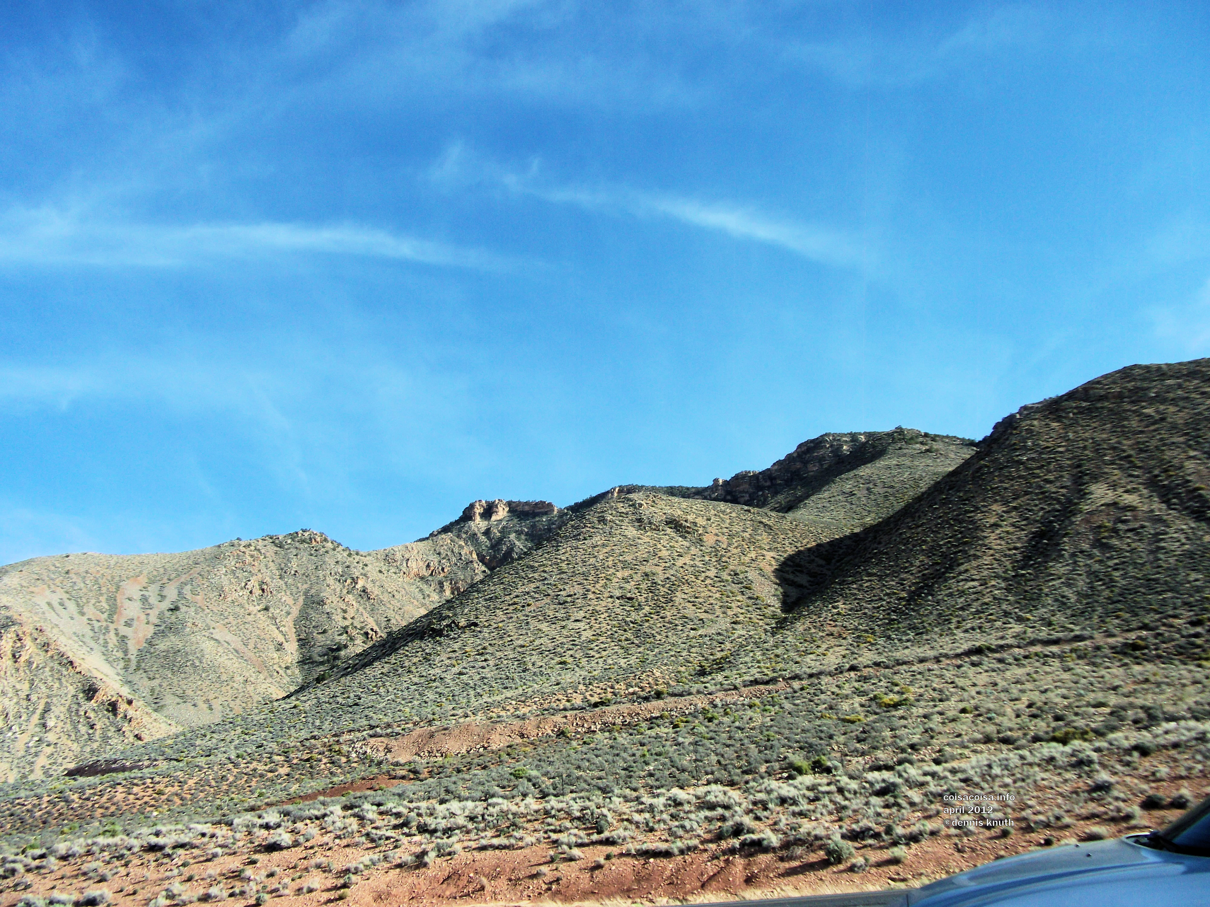 Pinnacles transiton to hills on the painted desert