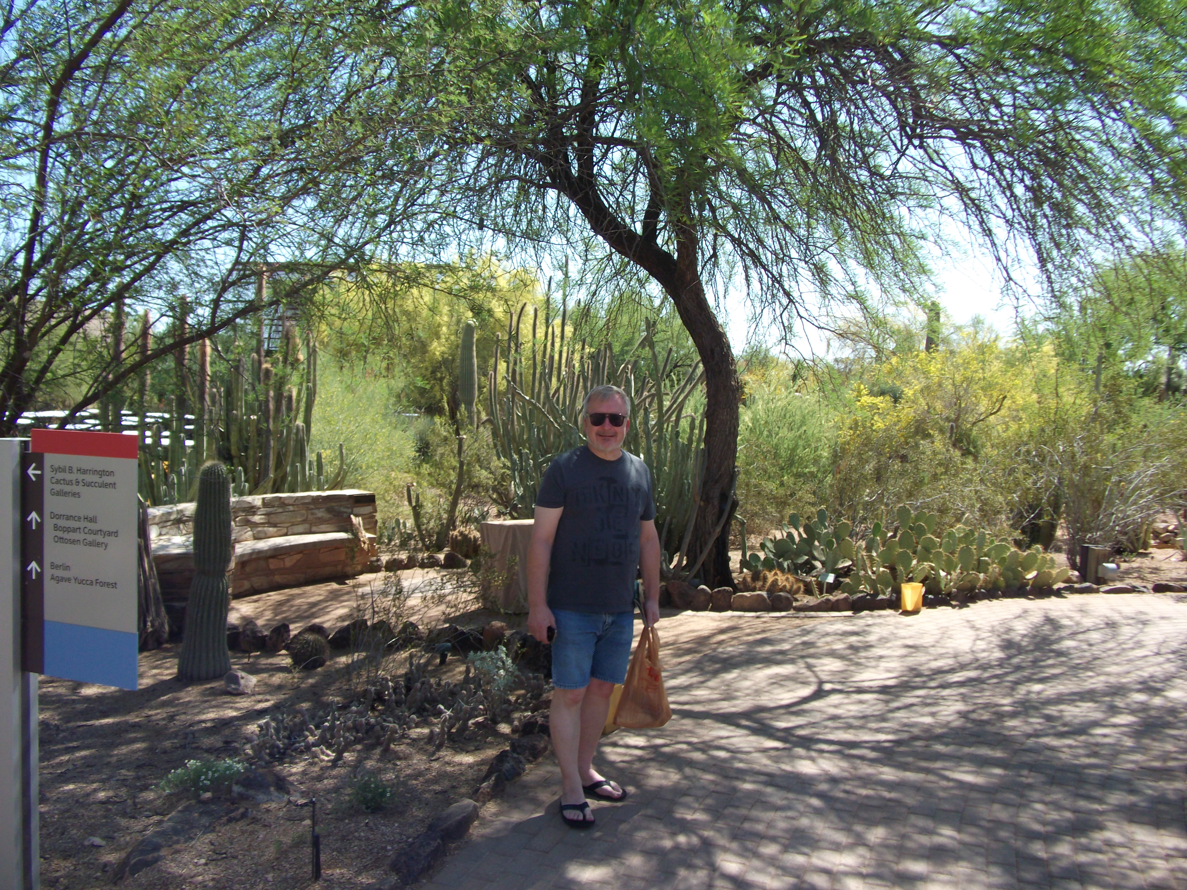 2012_04_28_phxa_005.jpg (large)