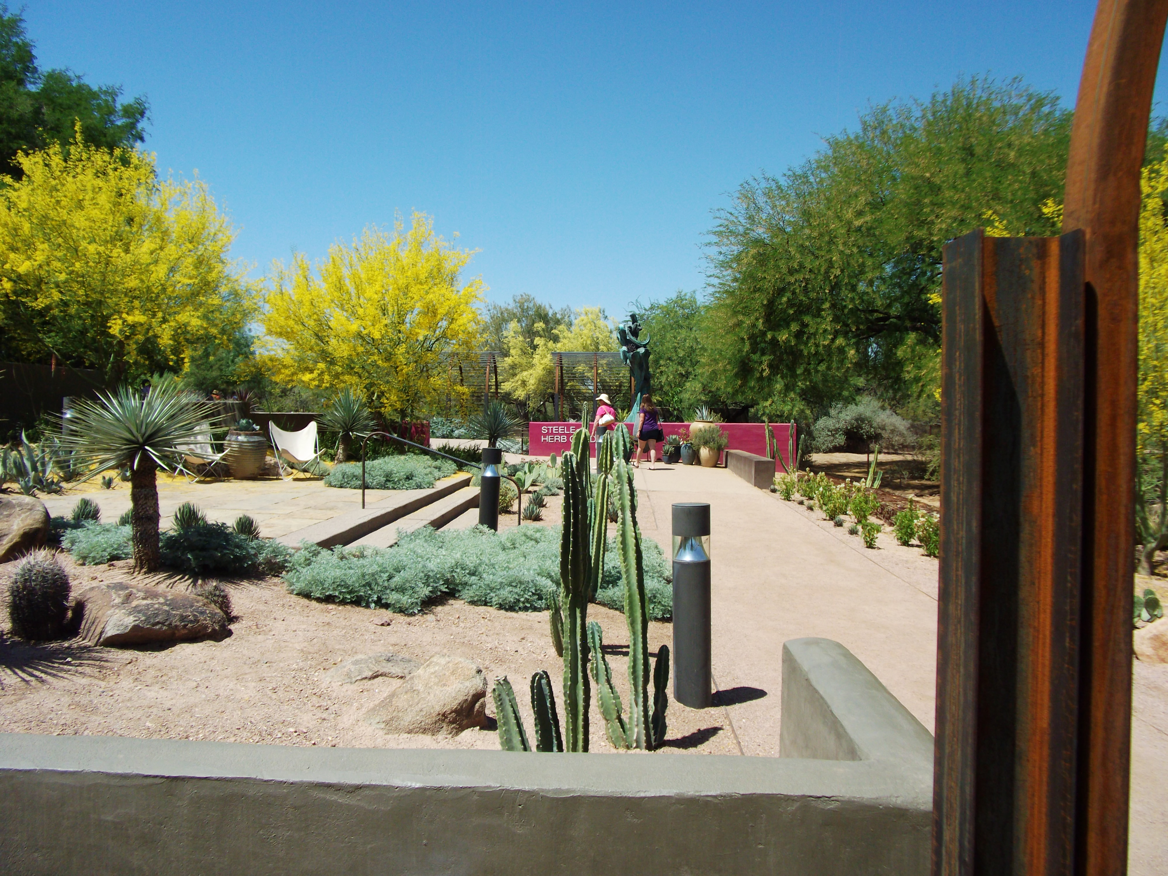 2012_04_28_phxa_106.jpg (large)