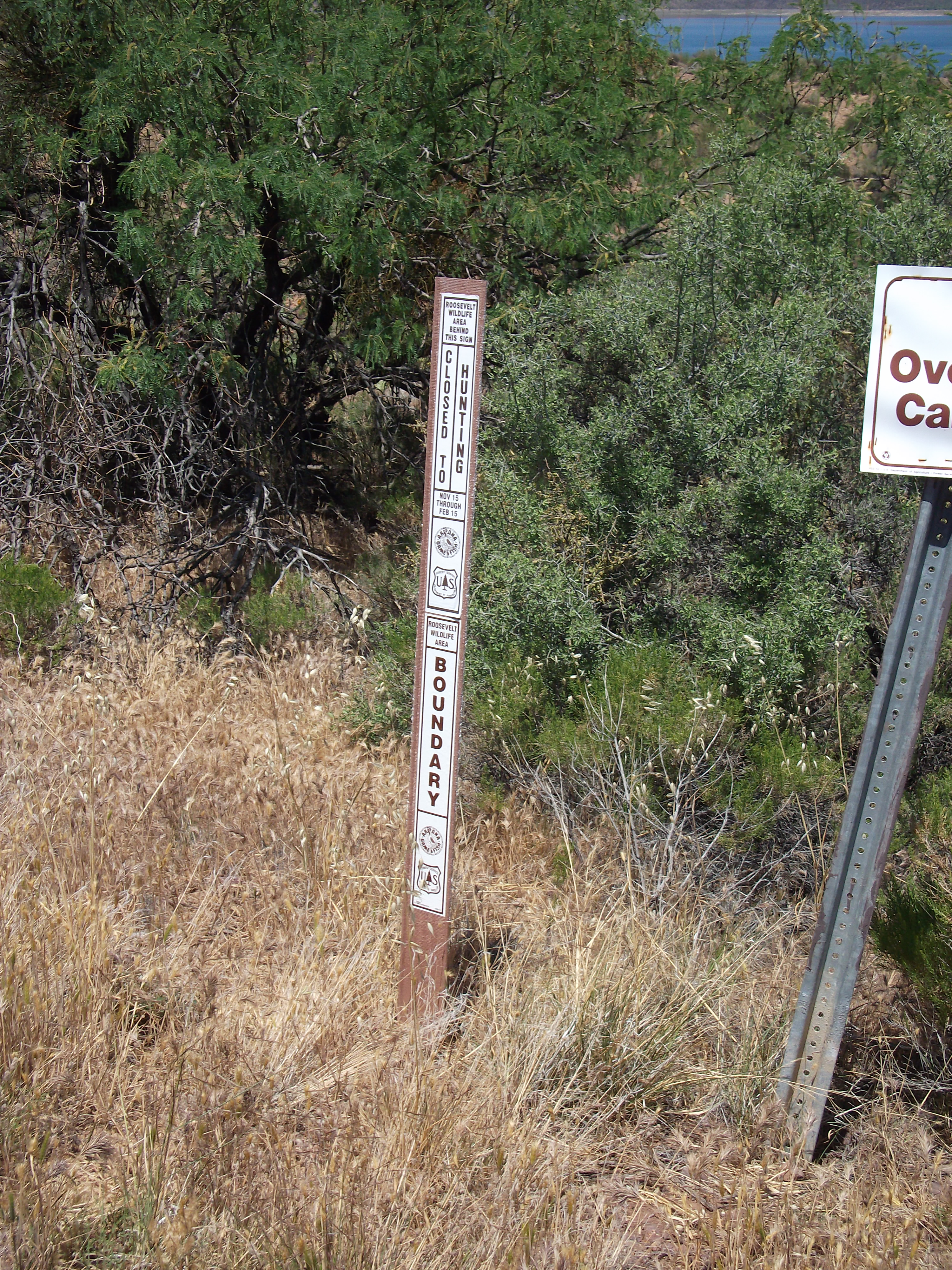 No hunting boundary near Roosevelt Lake