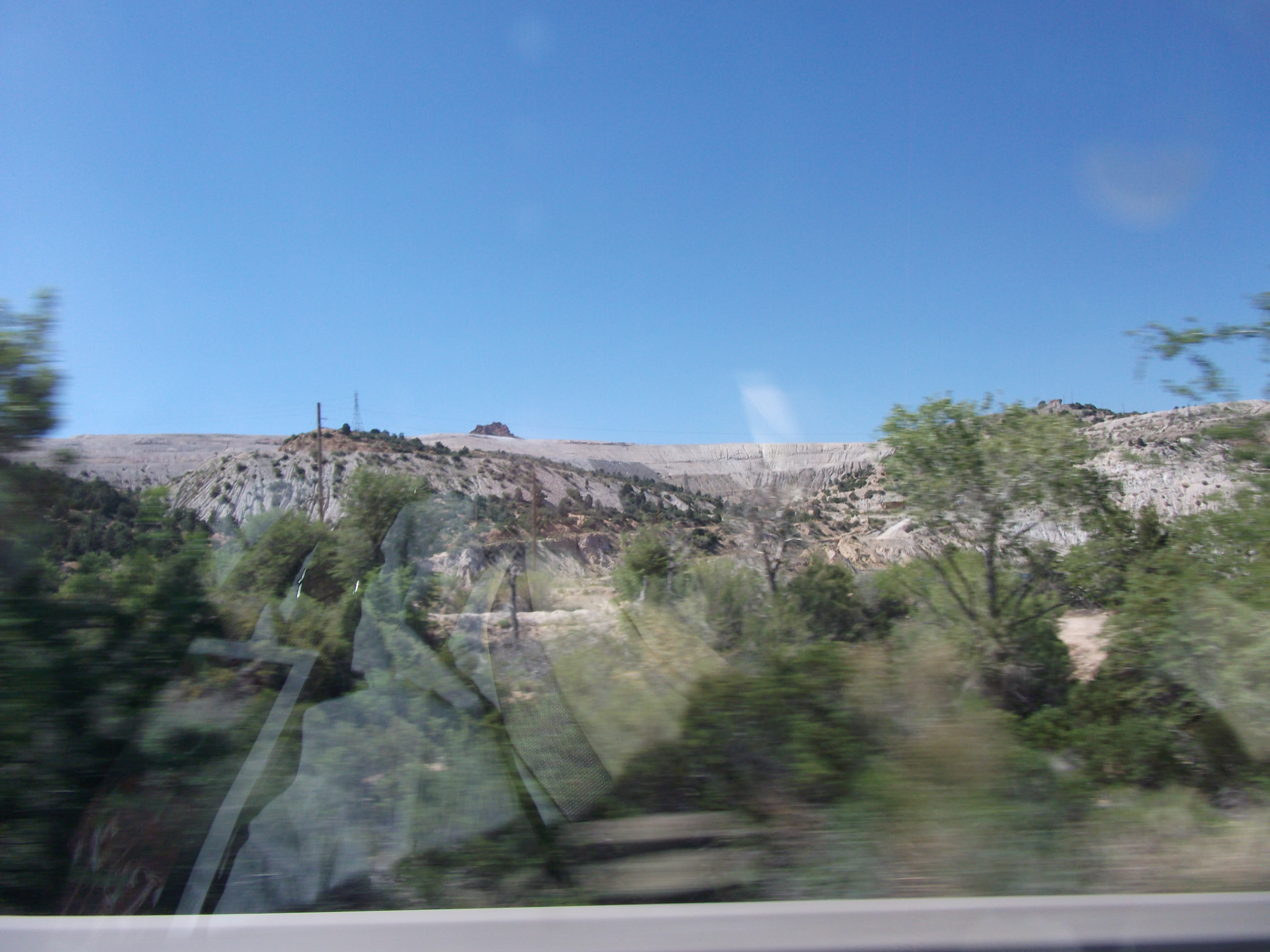 2012_05_01_globe_miami_sk_0011.jpg (large)