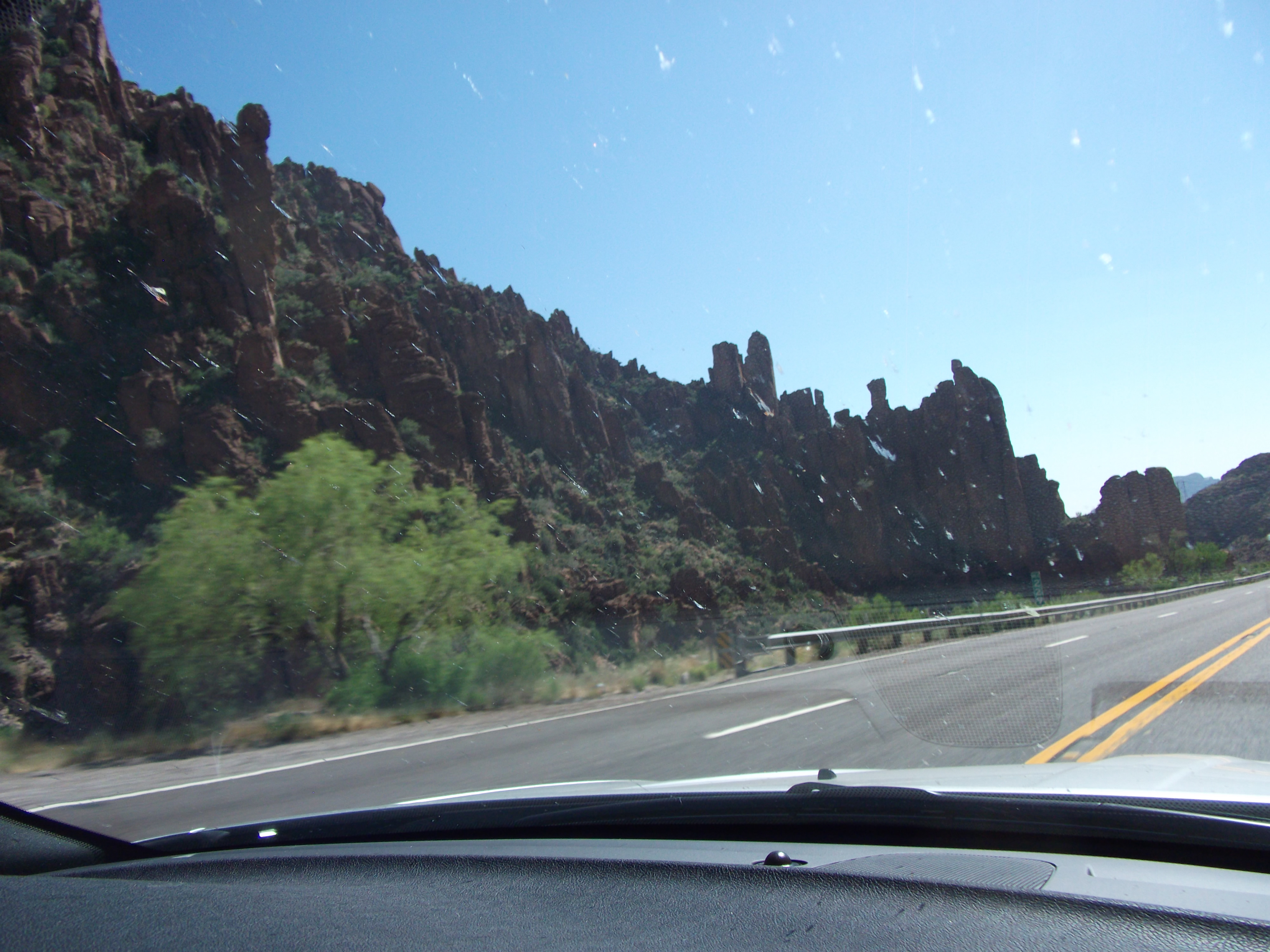 2012_05_01_globe_miami_sk_0040.jpg (large)