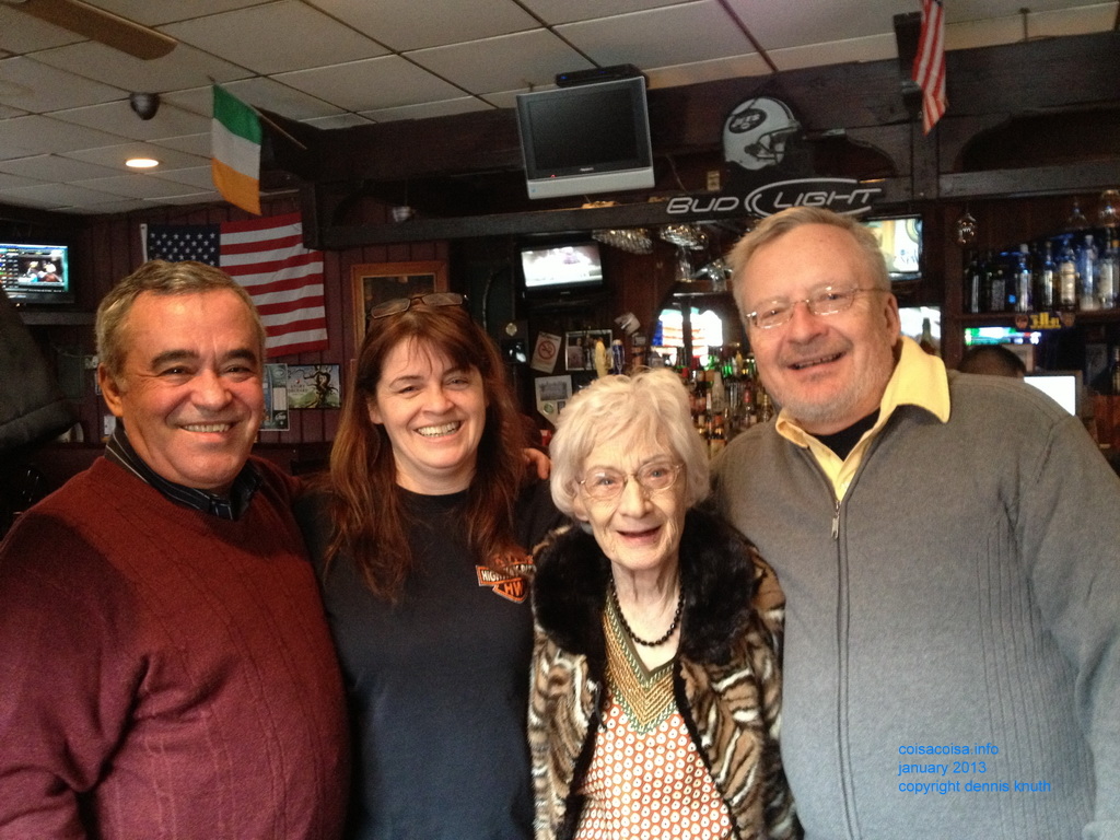 Olga with Dennis, Helton, and the bar owner Lisa
