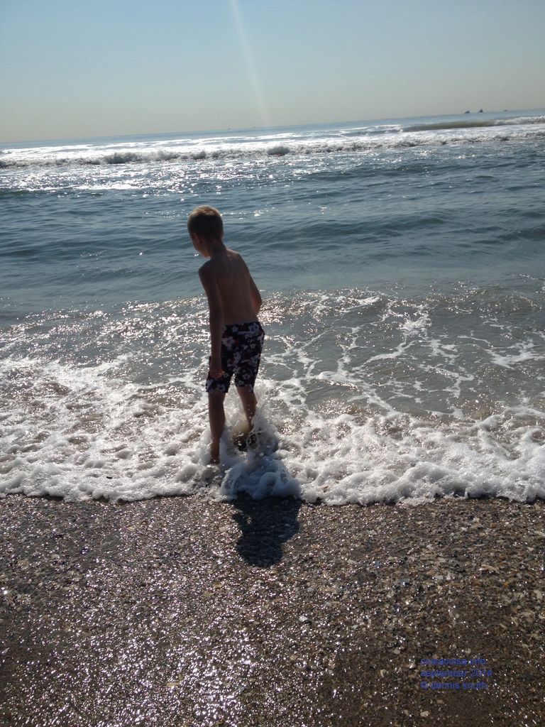 2014_09_18_beach_k_iphone_0021.jpg (large)