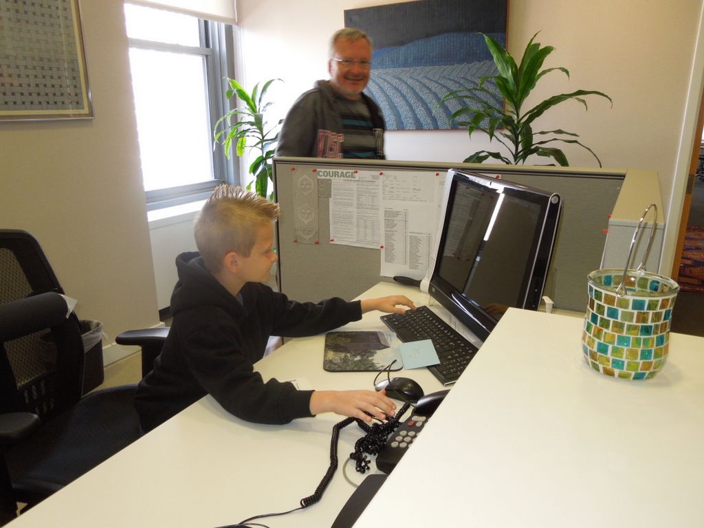 2014_09_19_helton_off_nyc_083.jpg (large)