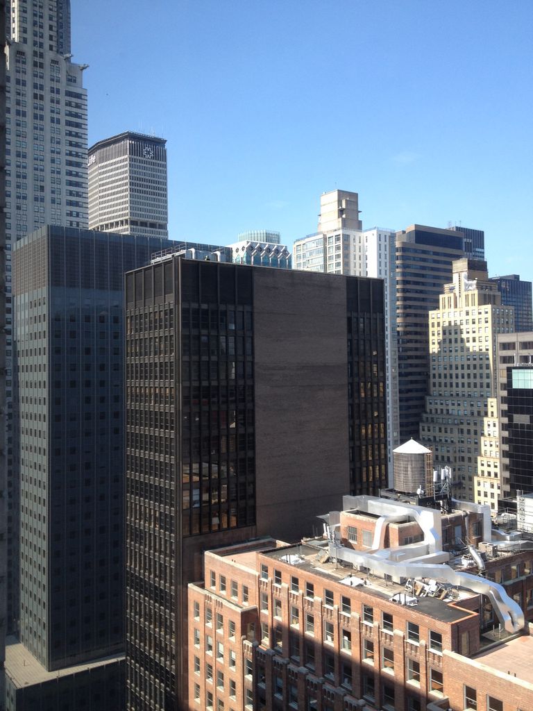 2014_09_19_k_iphone_helton_office_085.jpg (large)