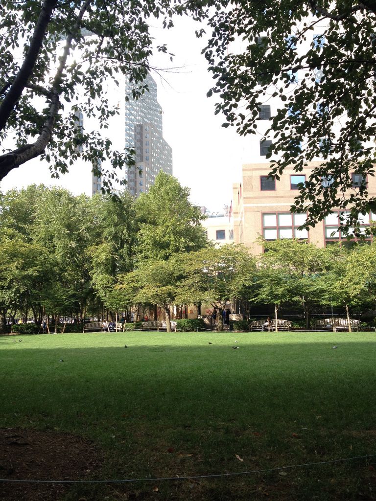 2014_09_20_k_iphone_trade_099.jpg (large)