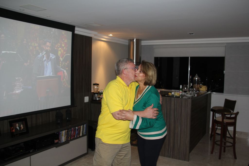 Maria Lucia and Dennis Dance