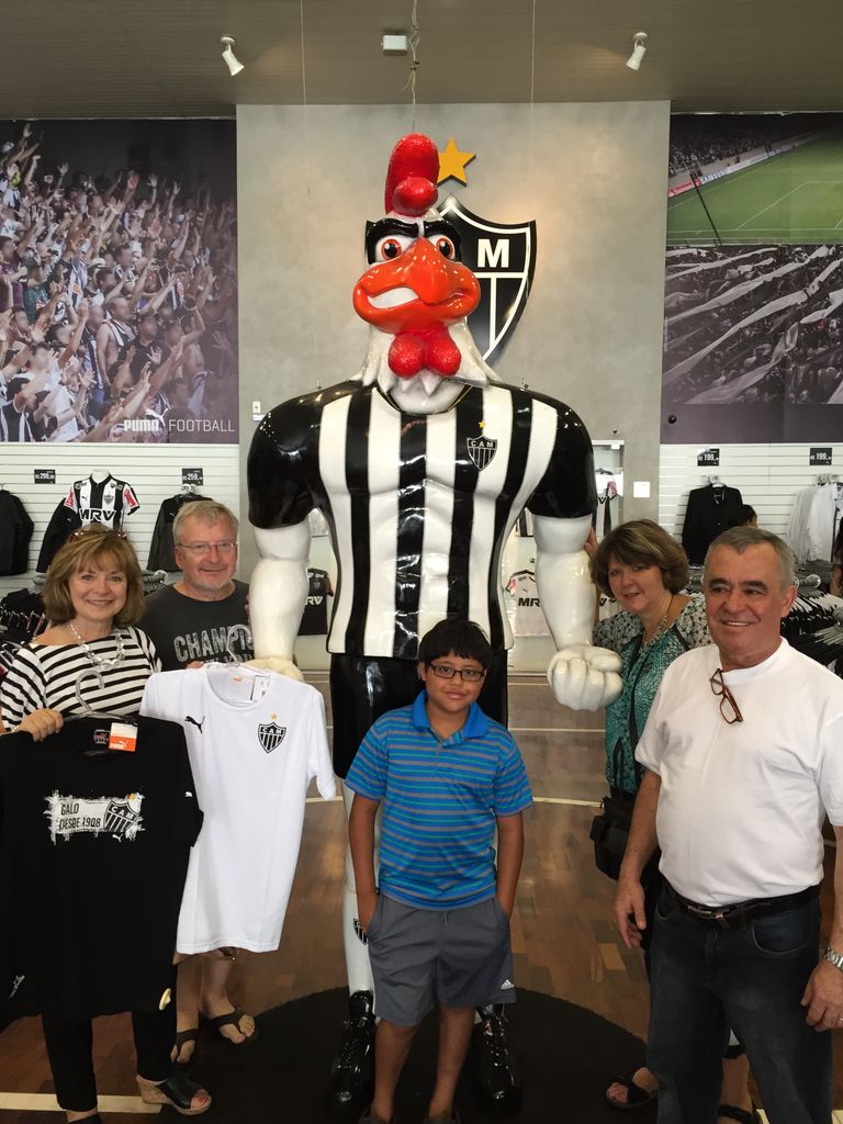 Shopping for Atlético memorabilia