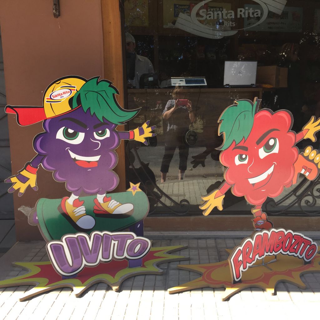 Mascots Uvito and Frambozito