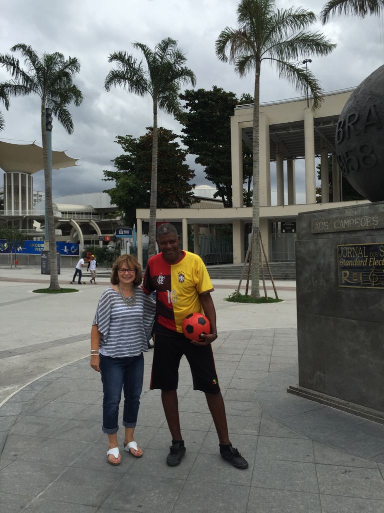 Sharon and the soccer ball juggler